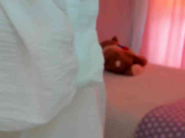 LaraCat1