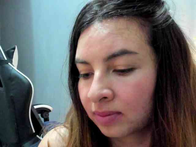 LaraCat1 webcam