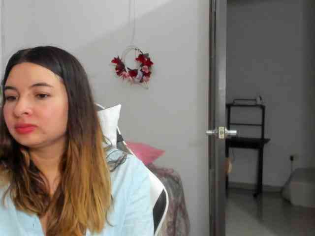 LaraCat1 webcam