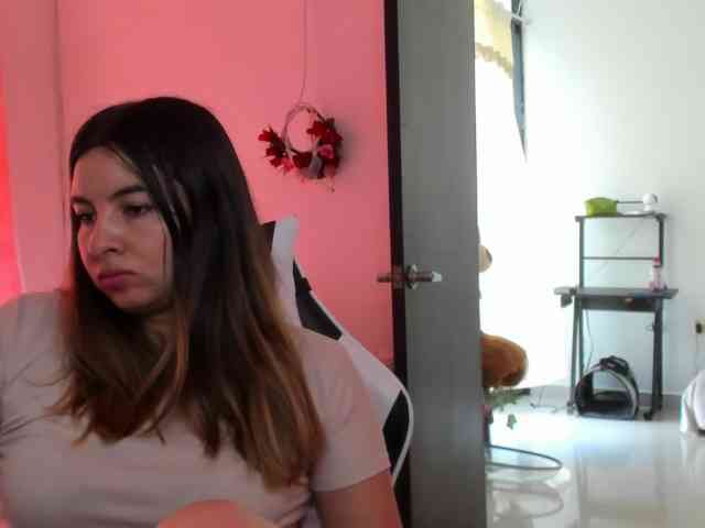LaraCat1 webcam