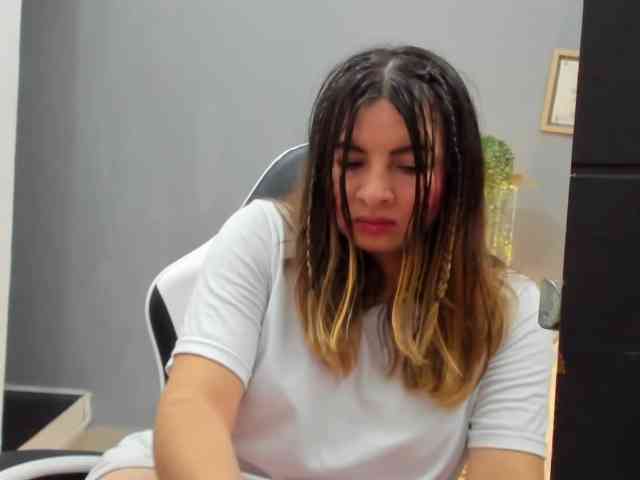 LaraCat1 webcam