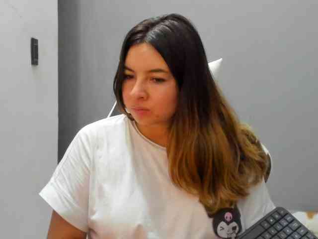 LaraCat1 webcam