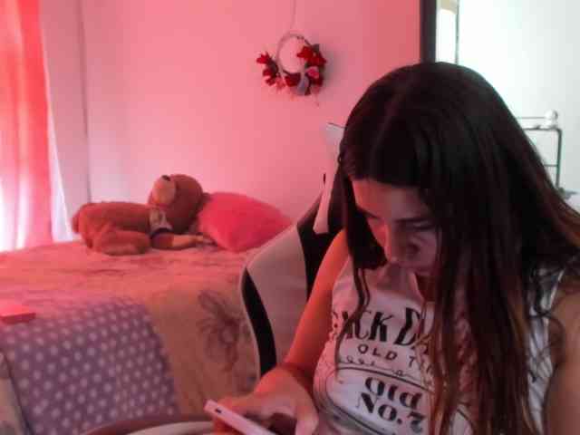LaraCat1 webcam