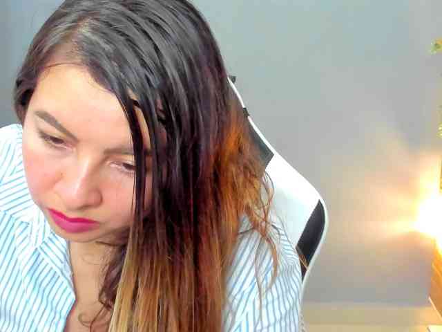 LaraCat1 webcam