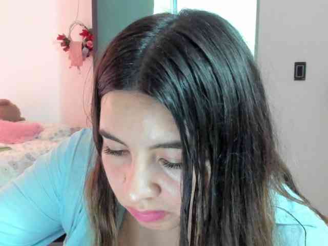 LaraCat1 webcam
