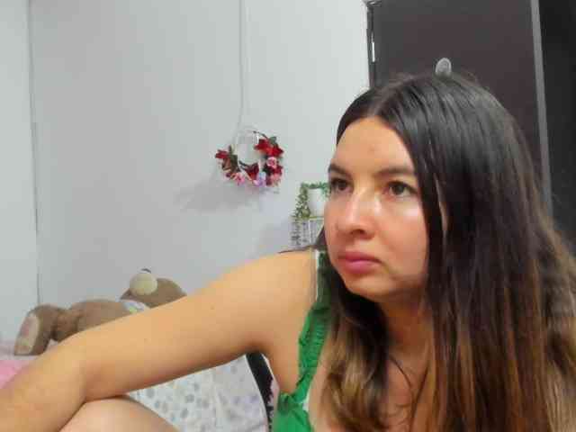 LaraCat1 webcam