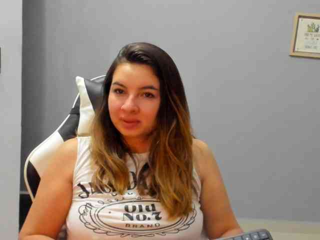 LaraCat1 webcam