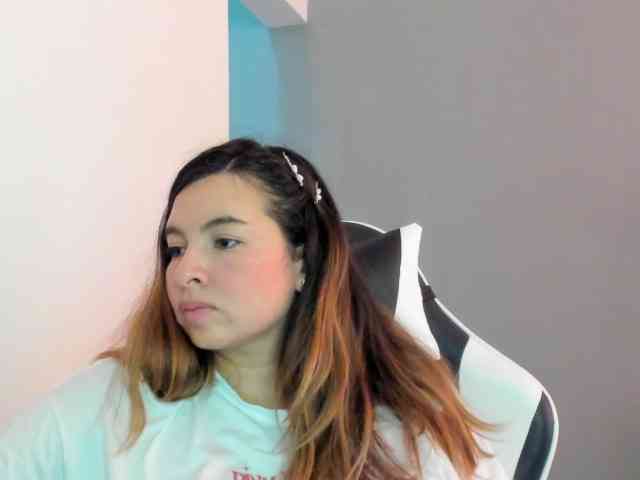 LaraCat1 webcam