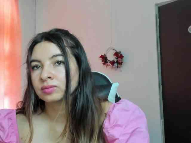 LaraCat1 webcam