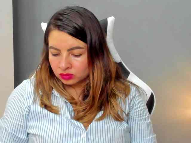 LaraCat1 webcam