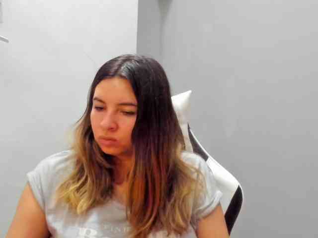 LaraCat1 webcam