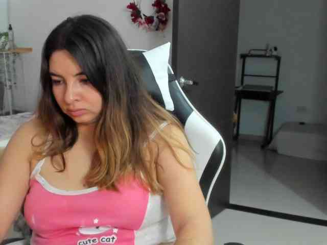 LaraCat1 webcam