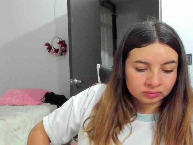 LaraCat1 webcam