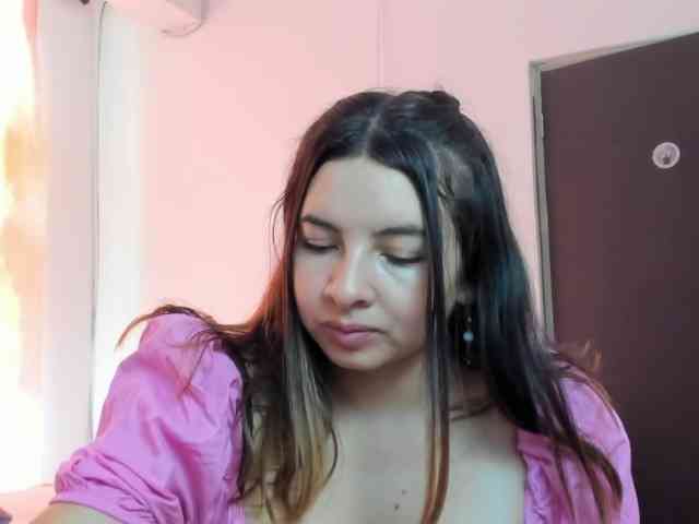 LaraCat1 webcam