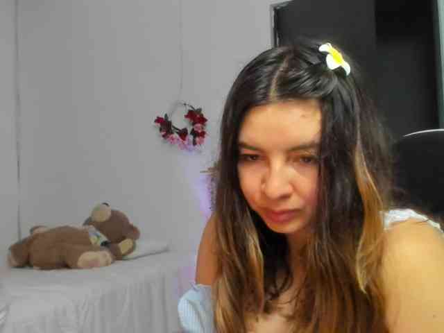 LaraCat1 webcam