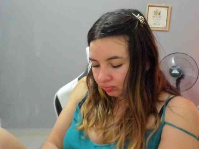 LaraCat1 webcam