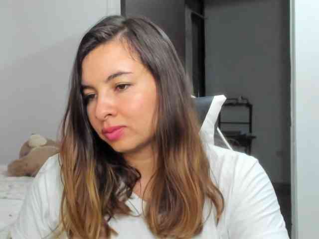 LaraCat1 webcam