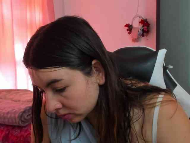 LaraCat1 webcam