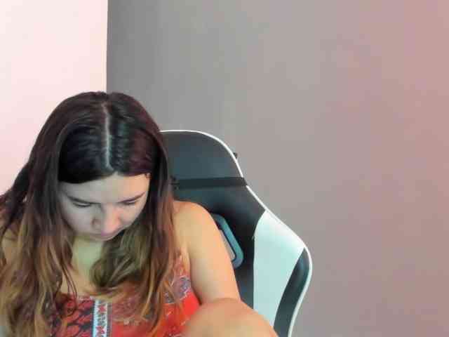 LaraCat1 webcam