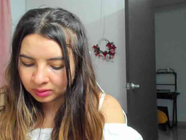 LaraCat1 webcam
