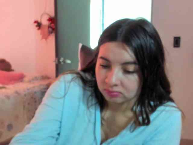LaraCat1 webcam