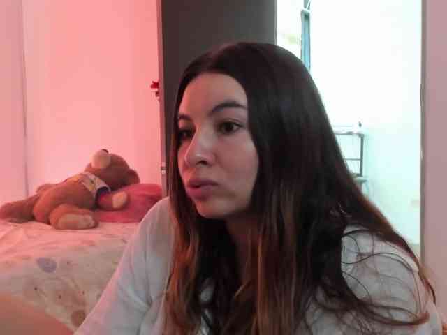 LaraCat1 webcam