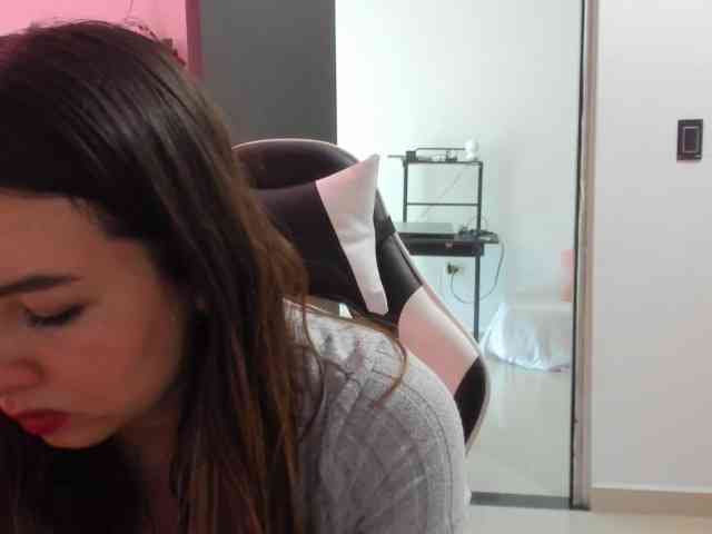 LaraCat1 webcam