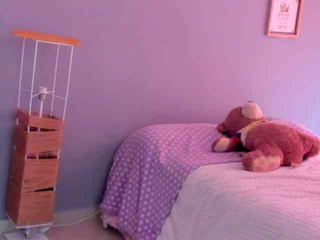LaraCat1 webcam
