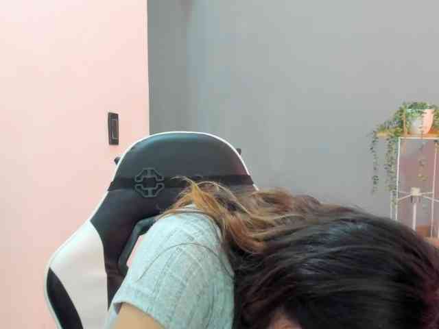 LaraCat1 webcam