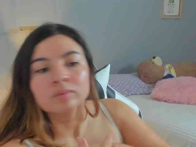 LaraCat1 webcam