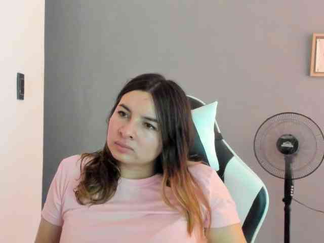 LaraCat1 webcam