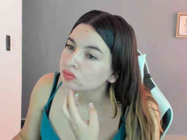 LaraCat1 webcam