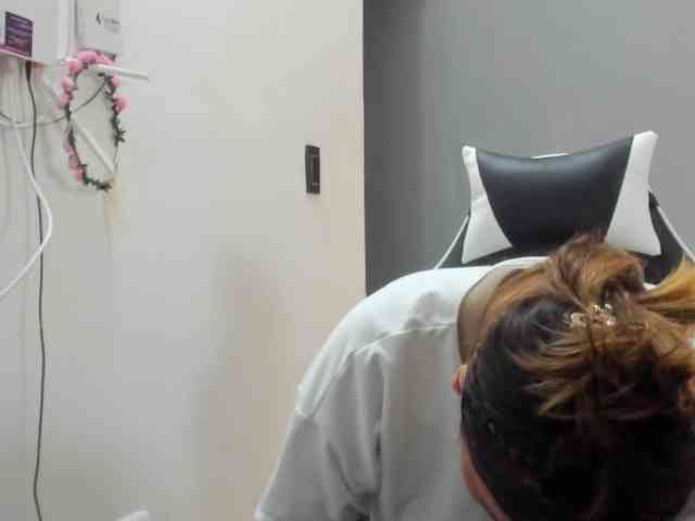 LaraCat1 webcam