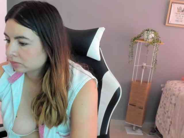 LaraCat1 webcam