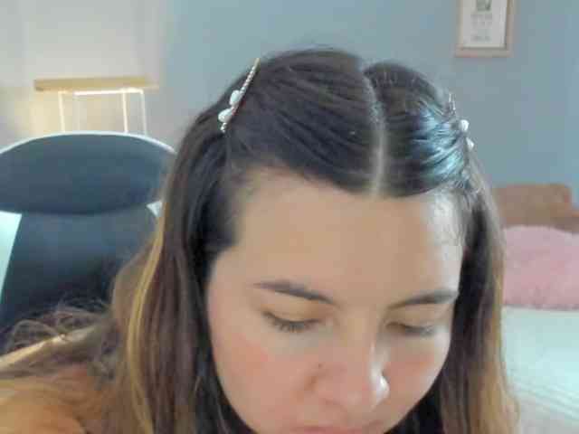 LaraCat1 webcam