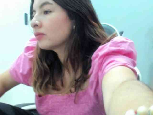LaraCat1 webcam