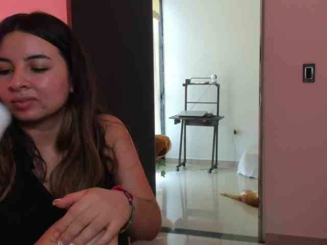 LaraCat1 webcam