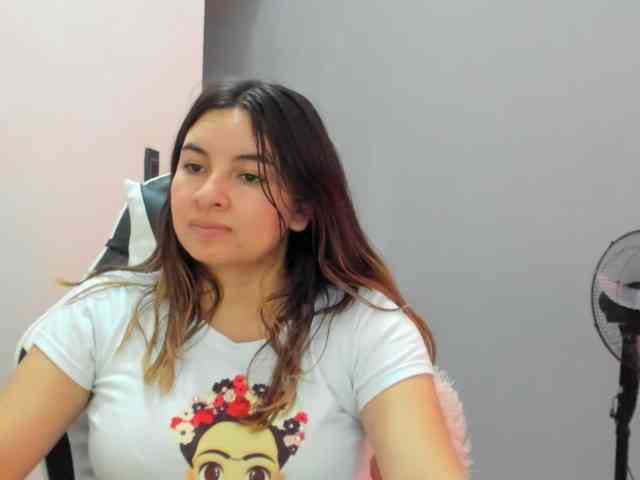 LaraCat1 webcam