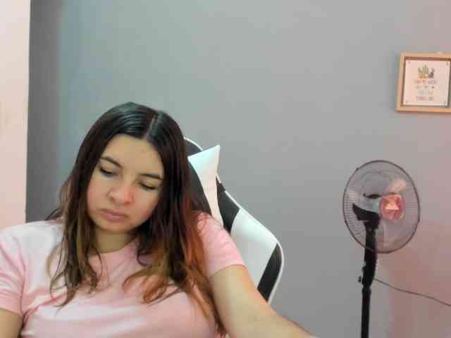 LaraCat1 webcam