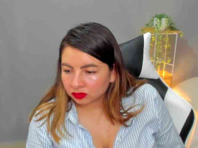 LaraCat1 webcam