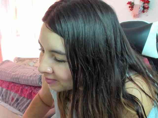 LaraCat1 webcam