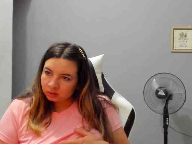 LaraCat1 webcam