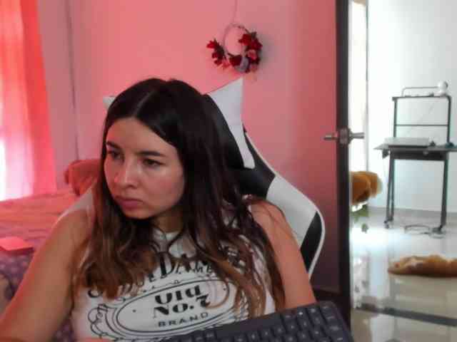 LaraCat1 webcam