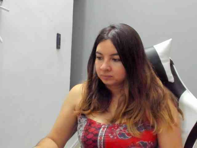 LaraCat1 webcam