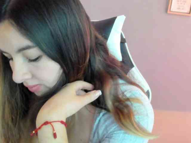 LaraCat1 webcam