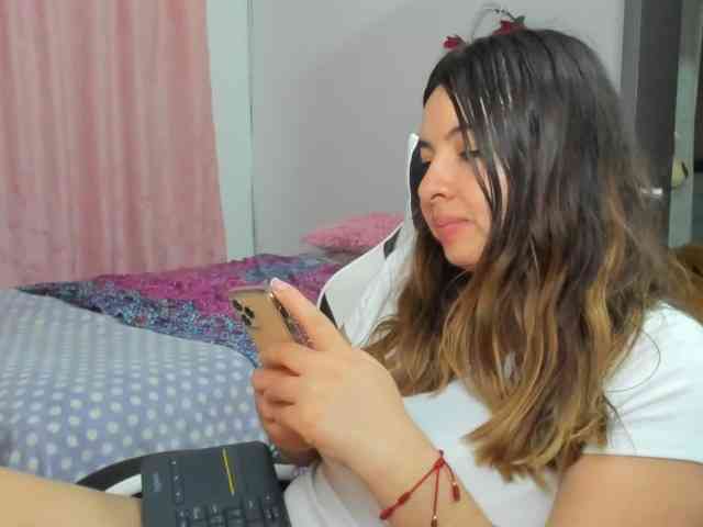 LaraCat1 webcam