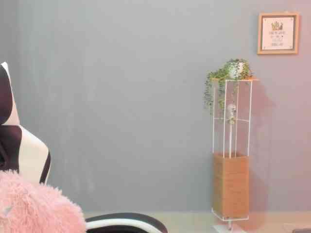 LaraCat1 webcam