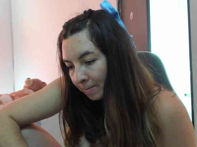 LaraCat1 webcam