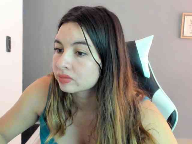 LaraCat1 webcam