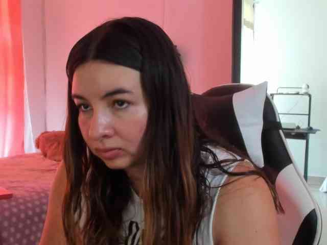 LaraCat1 Live Webcam on BongaCams